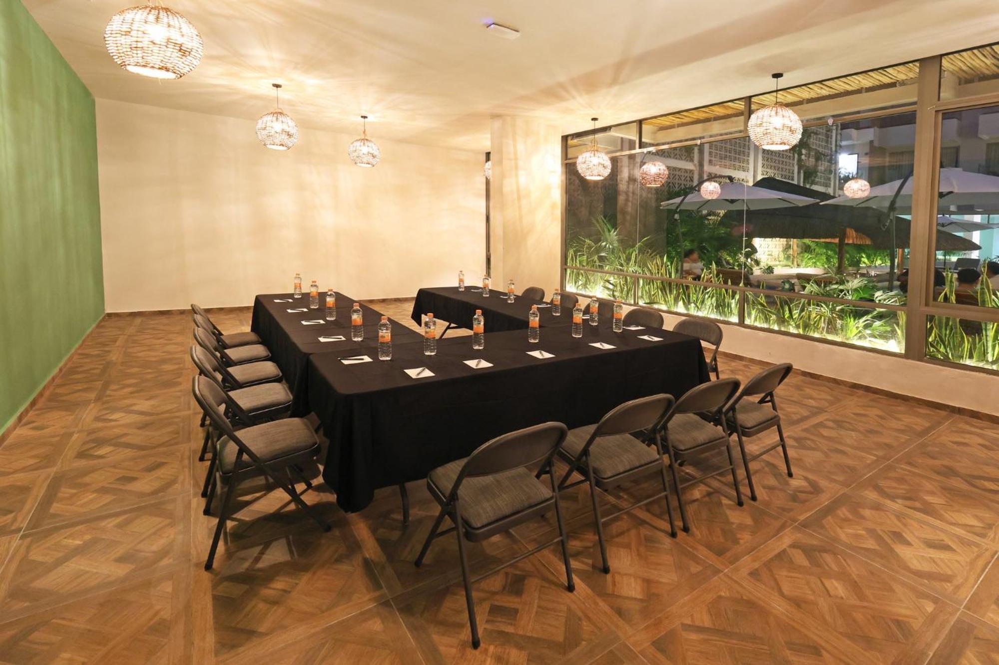 Holiday Inn Tulum By Ihg Exterior foto